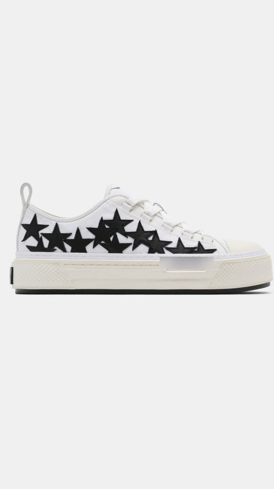 Ar sneakers