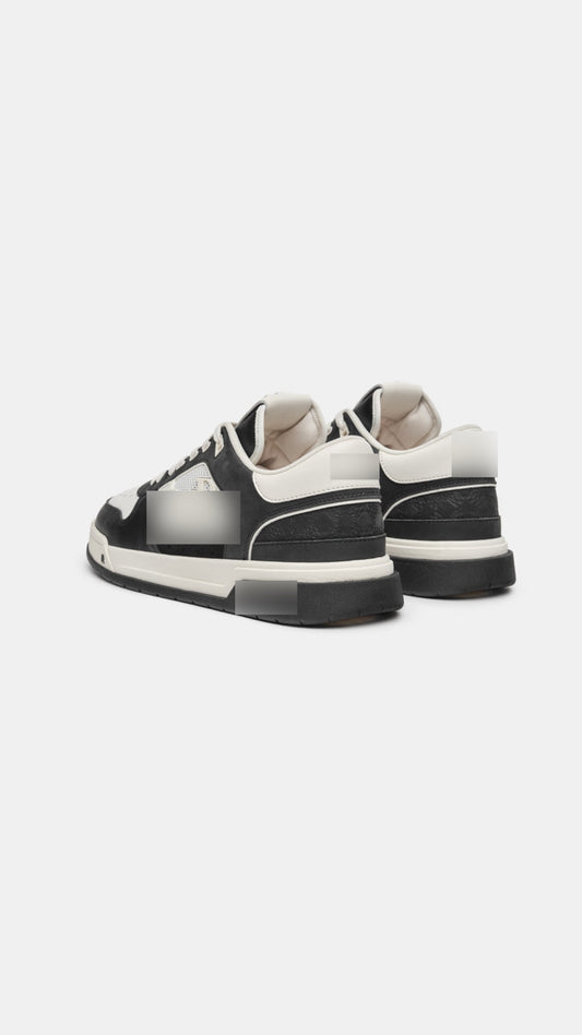 miři sneakers