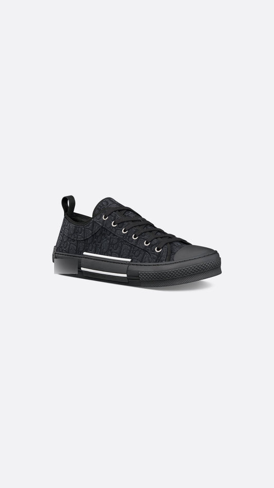 Dor black sneakers
